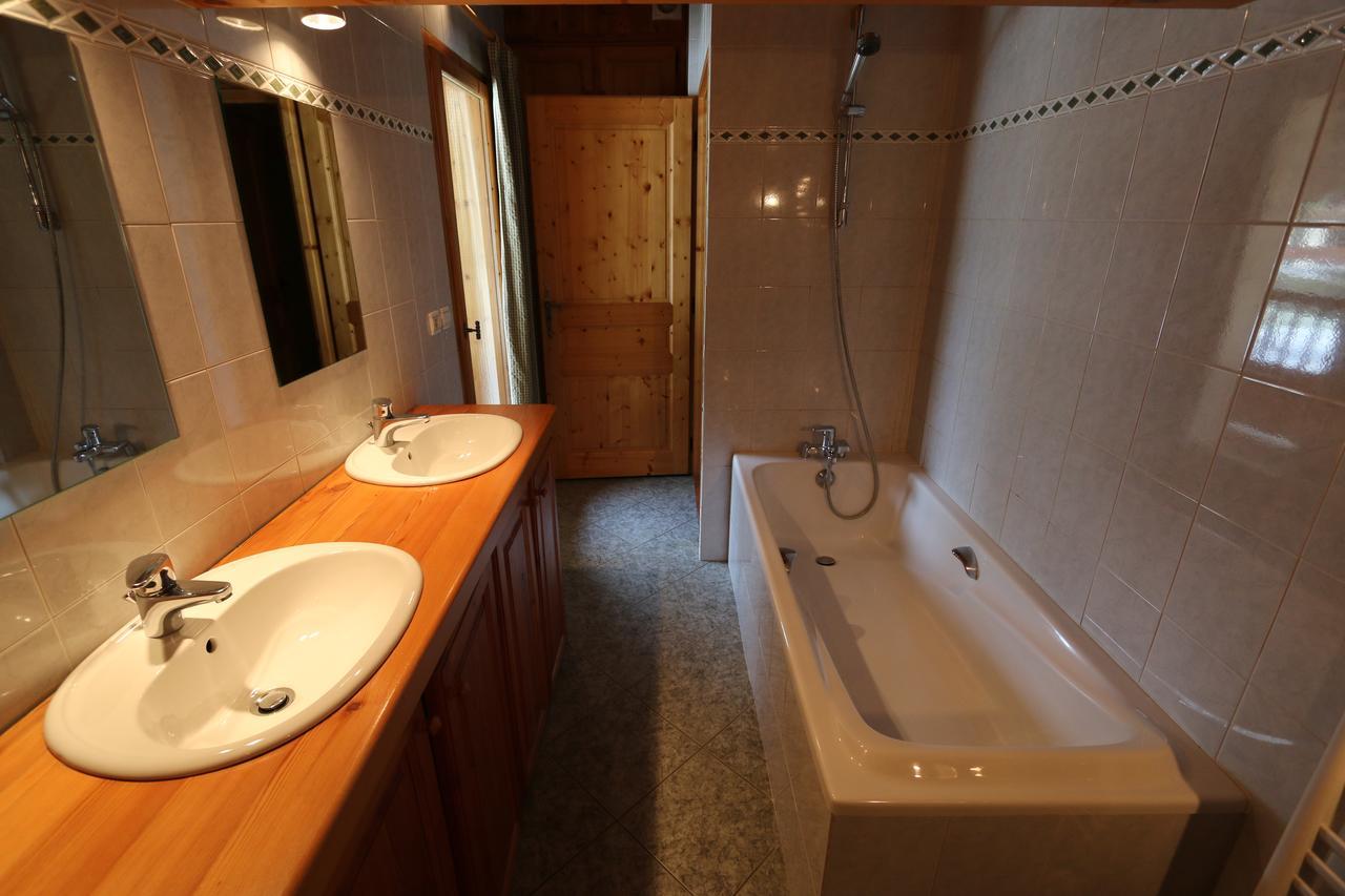 Ski Breezy Chalet Шамони Екстериор снимка