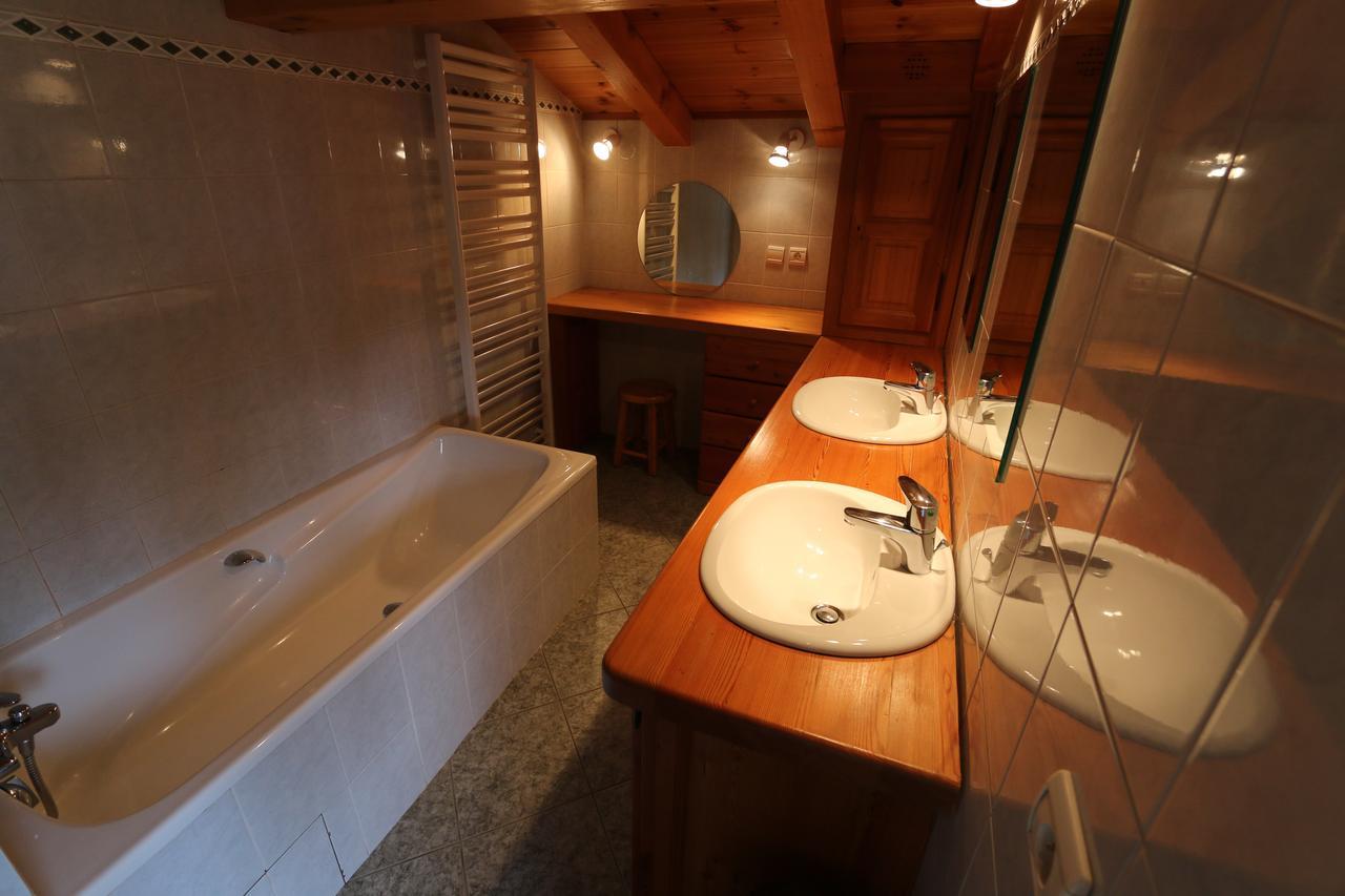 Ski Breezy Chalet Шамони Екстериор снимка