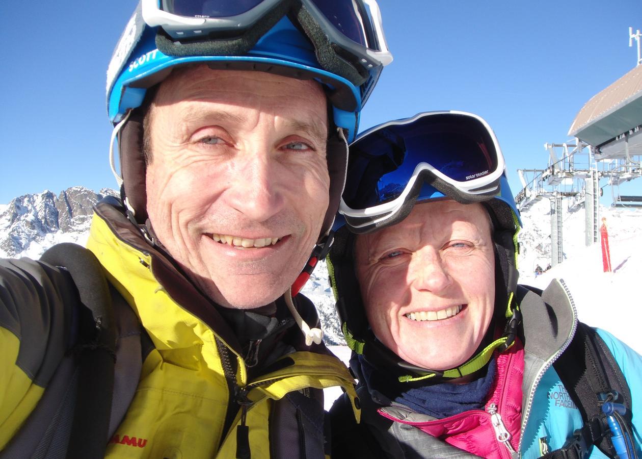 Ski Breezy Chalet Шамони Екстериор снимка