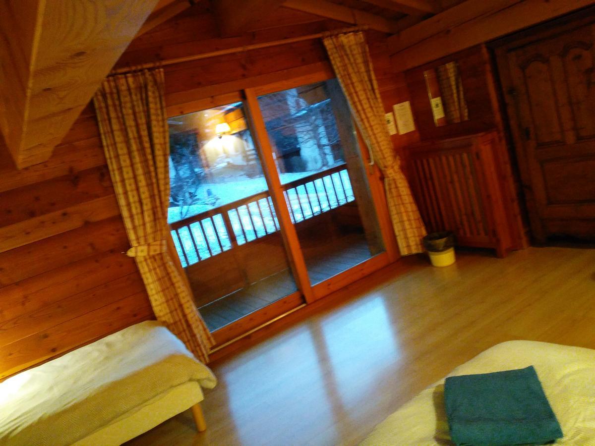 Ski Breezy Chalet Шамони Екстериор снимка